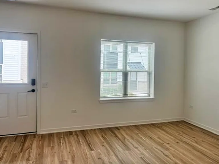 Waverly Creek Townhomes — Photo 14