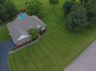 64 Apple Ln, Elizabethtown, KY 42701