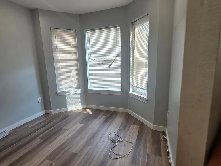 45 12th Ave #1 — Photo 4