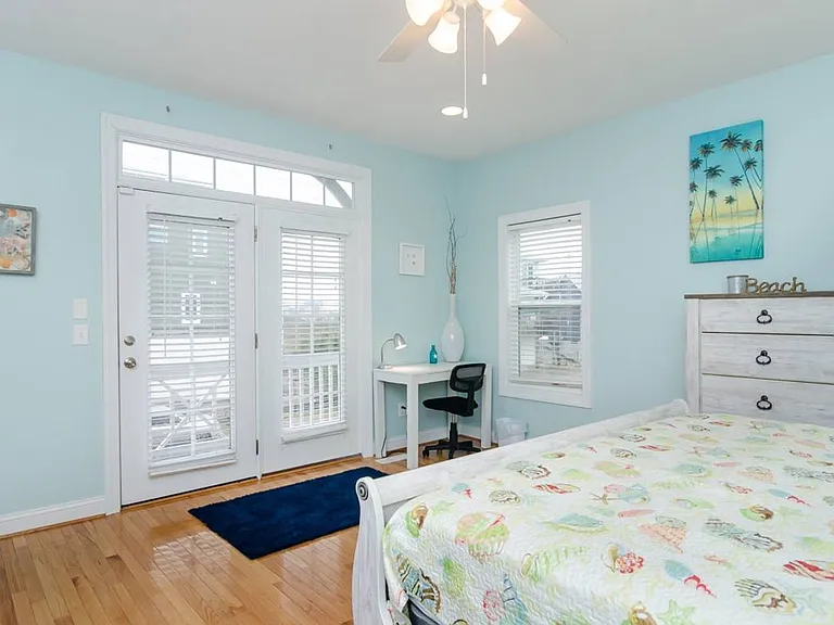 1604 Canal Dr #1 — Photo 13