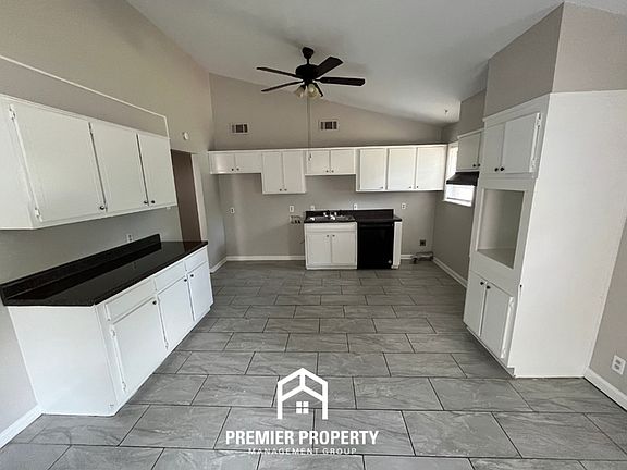 5th image of 3460 Luzon Dr