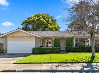 21 Los Altos Pl, San Mateo, CA 94402