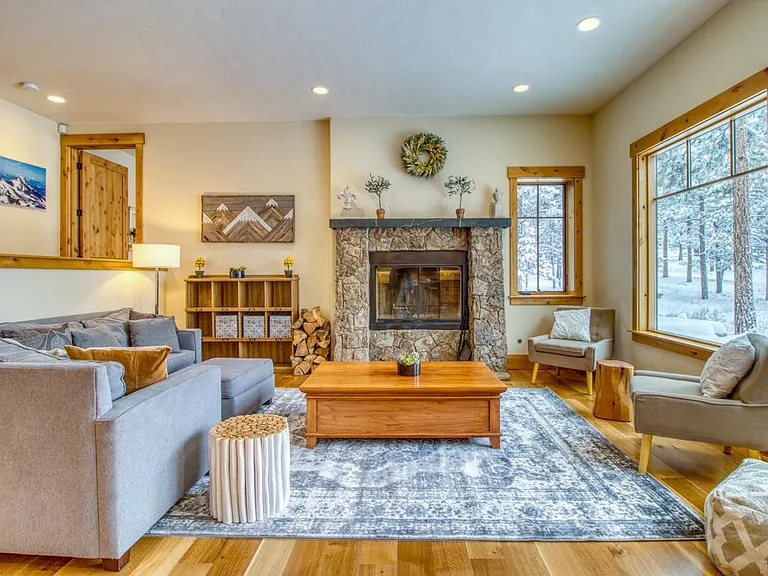 1789 NW Wild Rye Cir — Photo 5