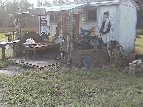 3rd image of 1439 Browndeer Ave