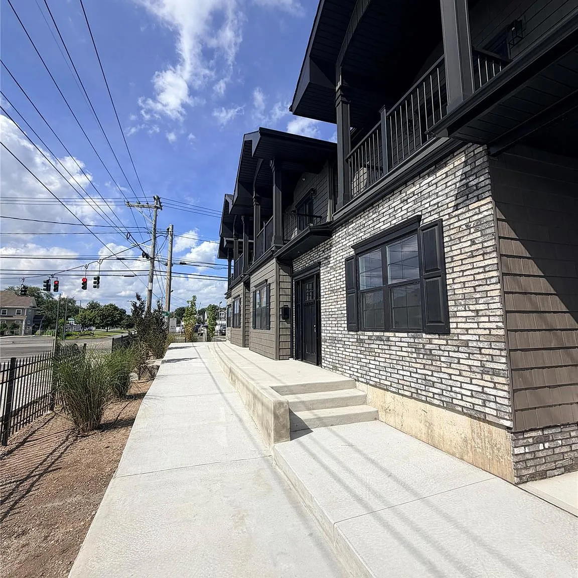 1 bed, 1.0 bath, 850 sqft, $3,000 — Photo 4