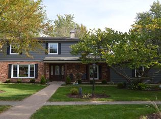 113 Briar Ln, Morris, IL 60450