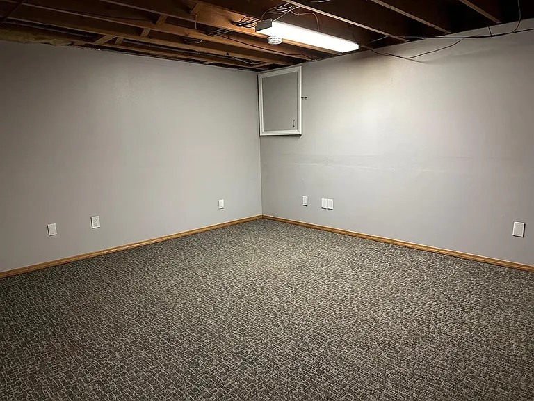 415 Arthur Ct #1 — Photo 6