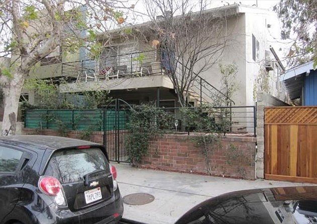 1st image of 312 S Venice Blvd