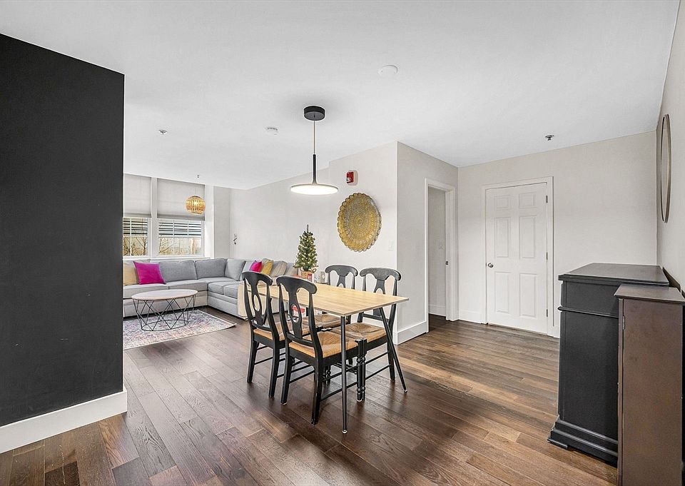 1st image of 200 Market St Unit 3010