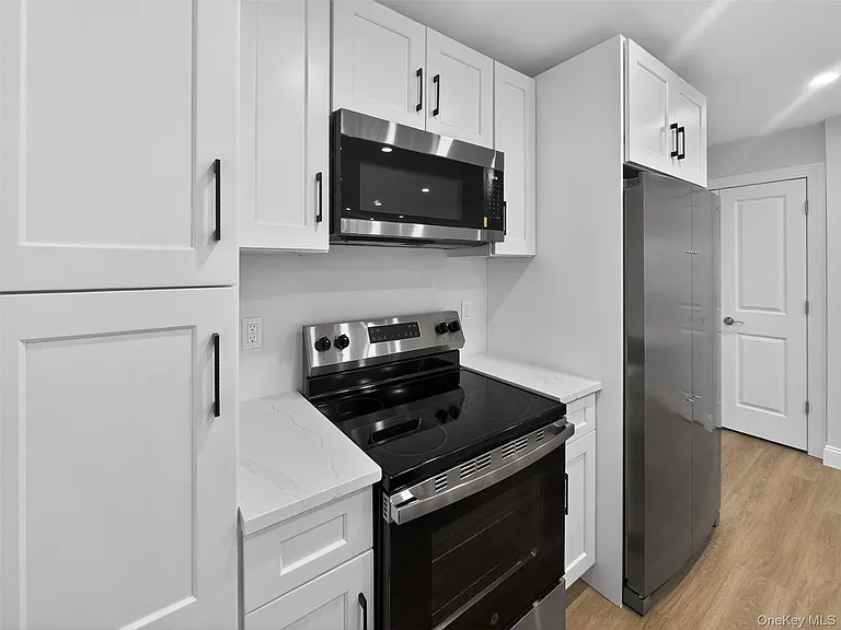 287 Delaware Ave — Photo 14