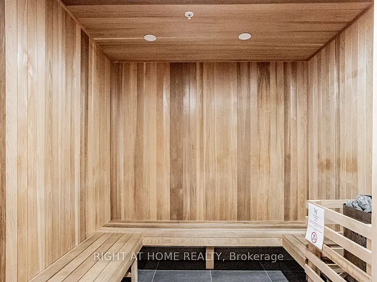 8868 Yonge St #208E — Photo 39