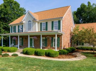 1012 Majestic Oaks Way, Simpsonville, KY 40067