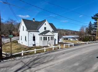 580 Cliff St, Honesdale, PA 18431