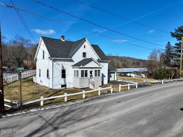 580 Cliff St, Honesdale, PA 18431