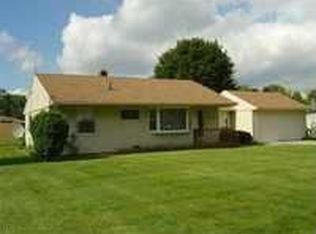 1512 Devonshire Rd, Jackson, MI 49203