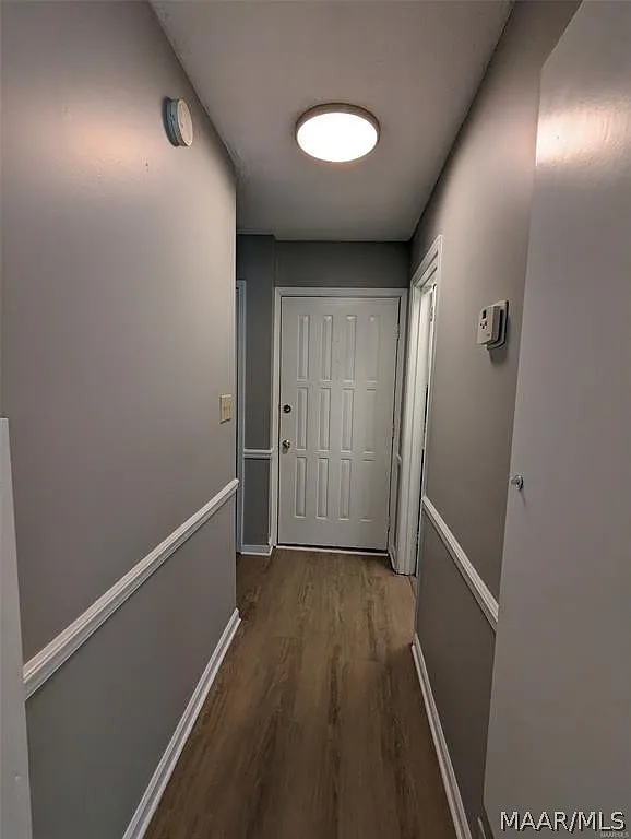2 bed, 2.5 bath, 1320 sqft, $1,200 — Photo 2