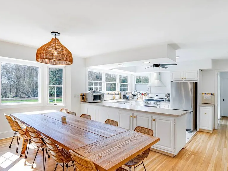 3 Orchard Ave — Photo 6