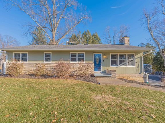 2nd image of 721 S Pleasant Ridge Rd