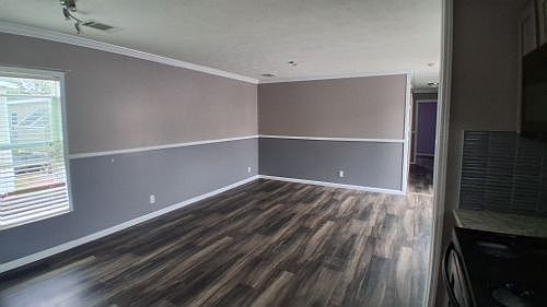 5th image of 237 Creek Water Cir #415