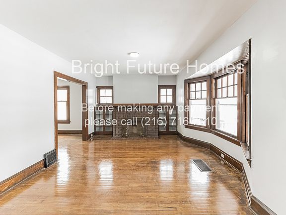 5th image of 1247 Cook Ave Unit 1