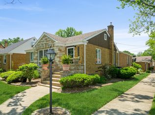 2500 S 8th Ave, North Riverside, IL 60546