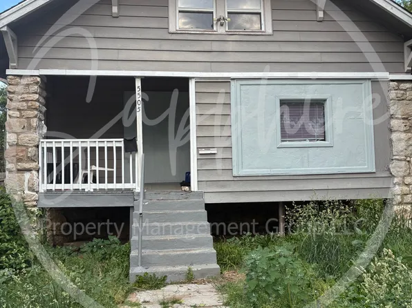 5505 Woodland Ave, Kansas City, MO 64110