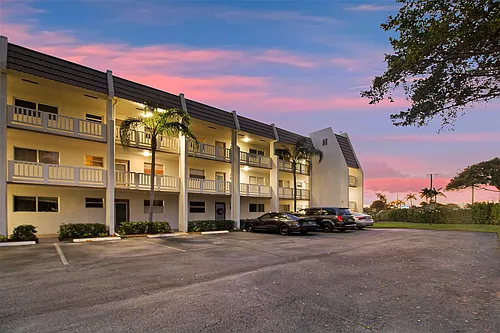 6890 Royal Palm Blvd #312H Photo 1