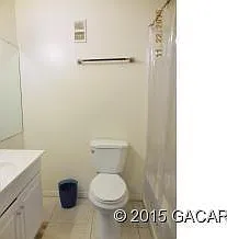 3921 SW 34th St — Photo 12
