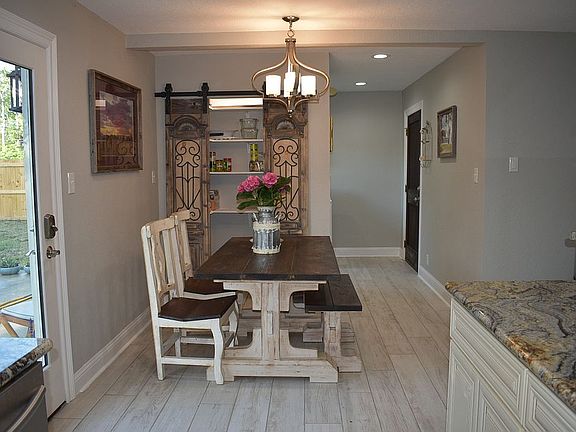 2nd image of 9045 Dogwood Dr