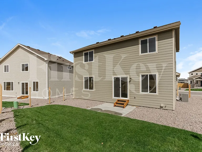 10249 Luneth Dr — Photo 15
