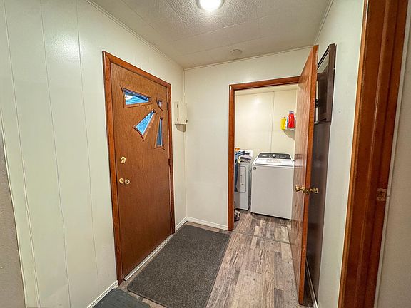 2nd image of 42734 State Highway 108