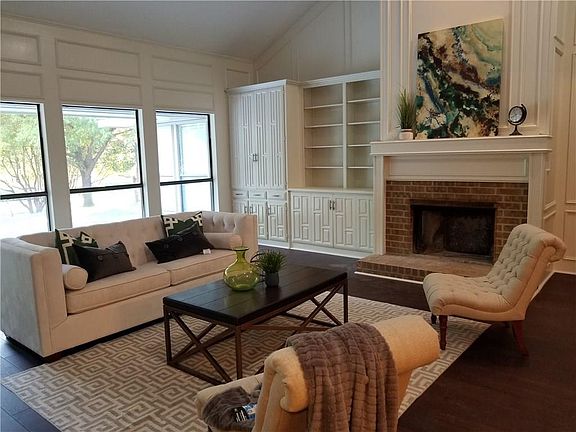 5th image of 3712 Interlaken Dr