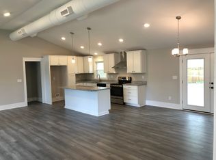 819 Quail Dr, Charleston, SC 29412