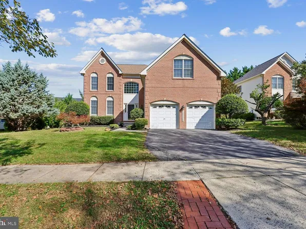 14125 Bear Creek Dr, Boyds, MD 20841