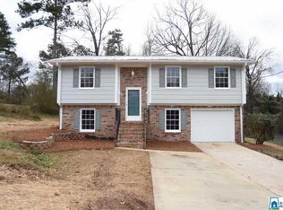 205 Midway Ln, Anniston, AL 36206