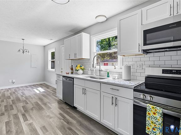 5th image of 6110 Overland Dr
