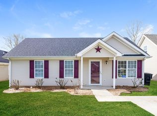 911 Crystal Bear Trl, Murfreesboro, TN 37128