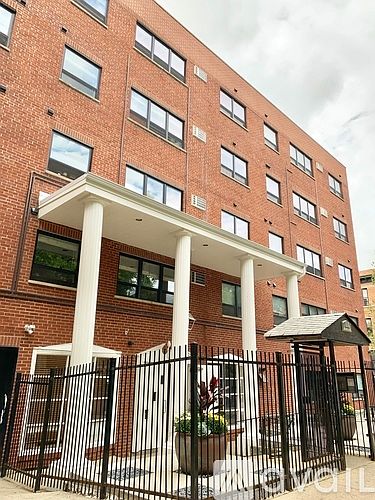 1st image of 1111 W Hollywood Ave #504