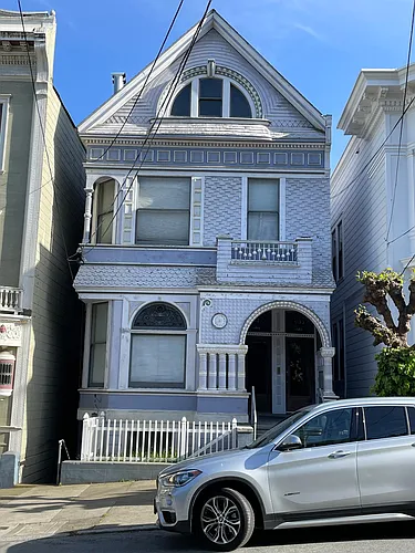 3131 Washington St #1 Photo 1