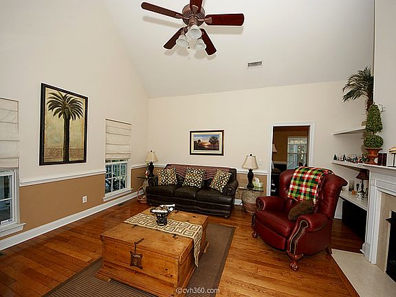 5th image of 106 White Pine Way