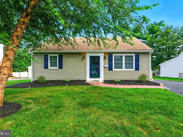 1959 Hemlock Rd, Lancaster, PA 17603