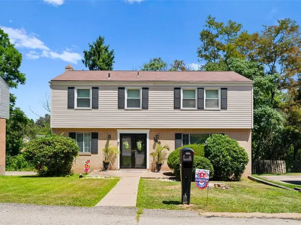1816 Gina Dr, West Mifflin, PA 15122