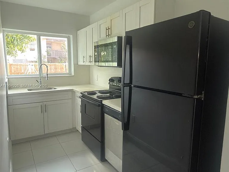 2622 NW 24th St #3B — Photo 10