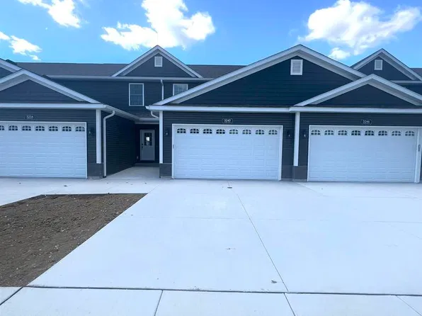 5240 Pandit Dr #0, Bettendorf, IA 52722