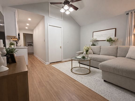3rd image of 442 Monmouth Ave