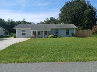 306 W Primrose Ln, Lady Lake, FL 32159