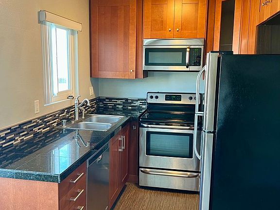 5th image of 4674 Utah St Unit 7