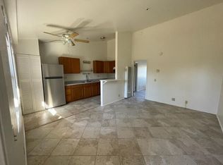 1215 Cacique St #O, Santa Barbara, CA 93103