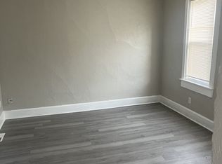 1901 S 11th St - 1117 Rear, Milwaukee, WI 53204