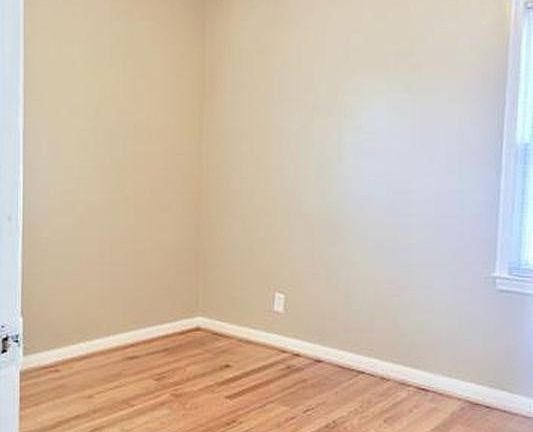 2nd image of 303 California Ave #1